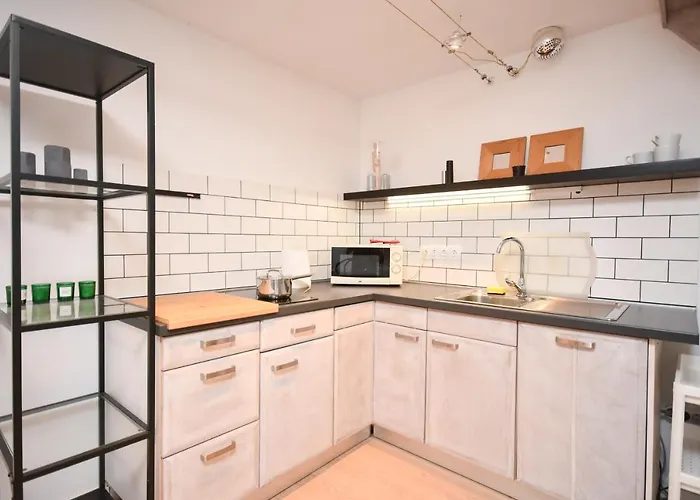 Stylish In Downtown For 2-4 People Appartamento